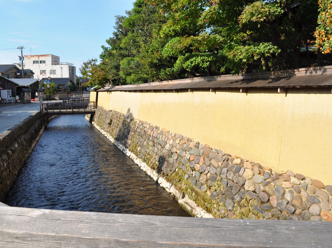 长町武家屋敷通-金泽市必去景点