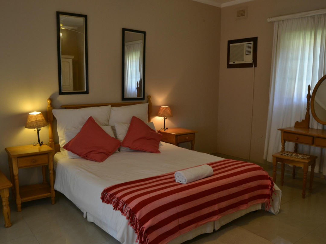 Tradewinds Country Inn