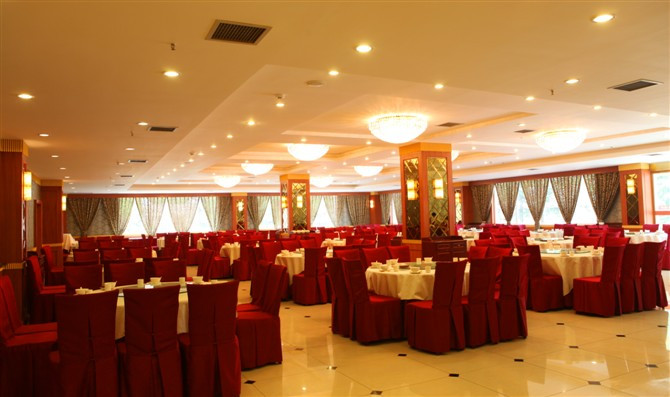 茂县国际饭店主图