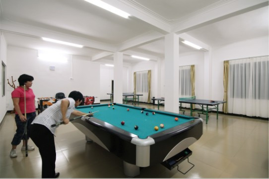 毅华温泉酒店主图