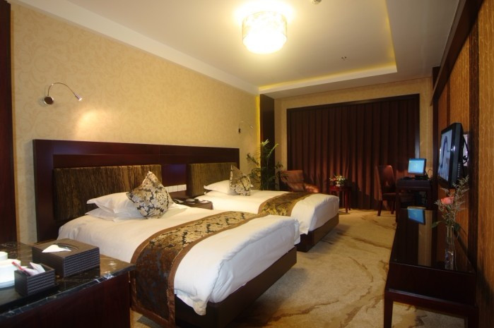 半岛星际酒店主图