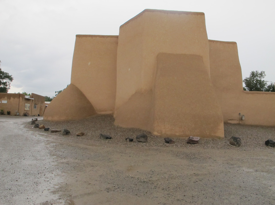 San Francisco de Assisi Mission Church-Ranchos De Taos必去景点