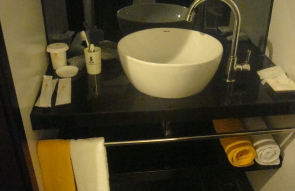 桔子酒店(南京夫子庙张府园地铁站店)主图