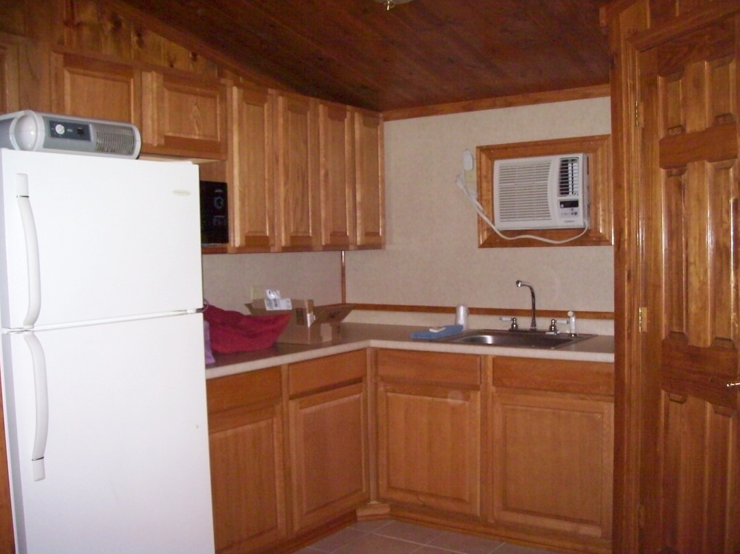 Covered Bridge Motel & Apartments主图