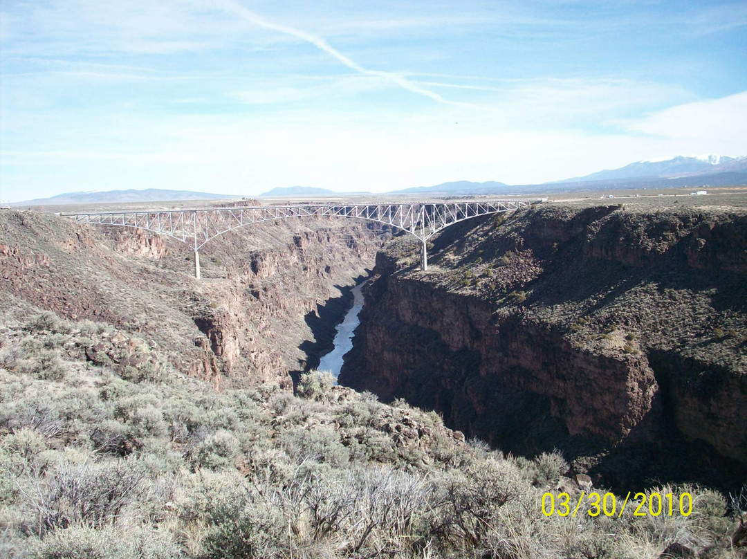 格兰德河峡大桥-道师城必去景点