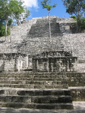 噶拉库姆-坎佩切必去景点