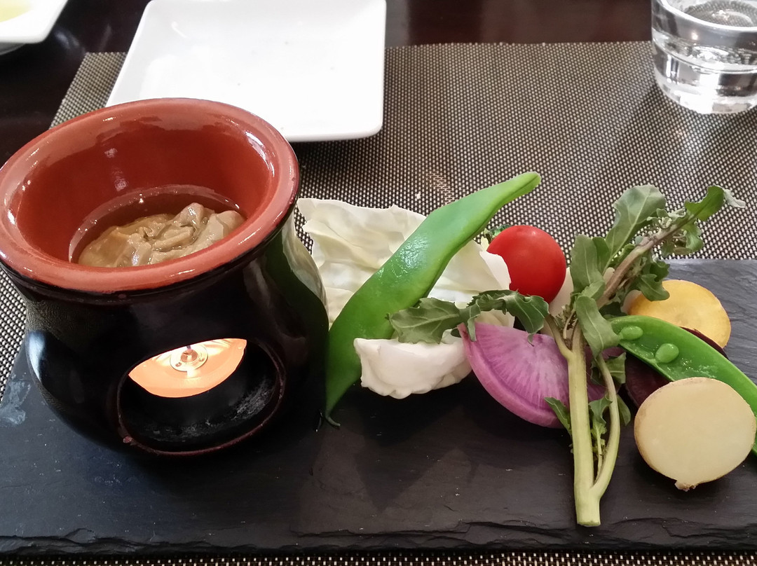 オステリアティモーネ