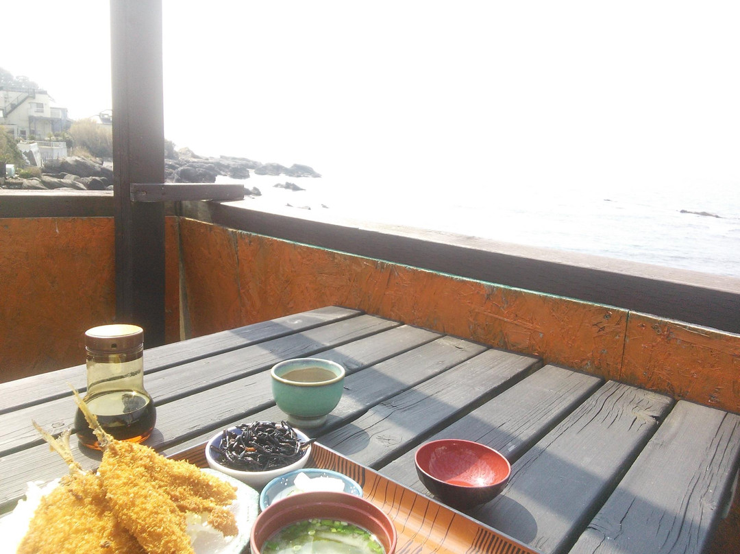 魚屋の磯料理 まるとし