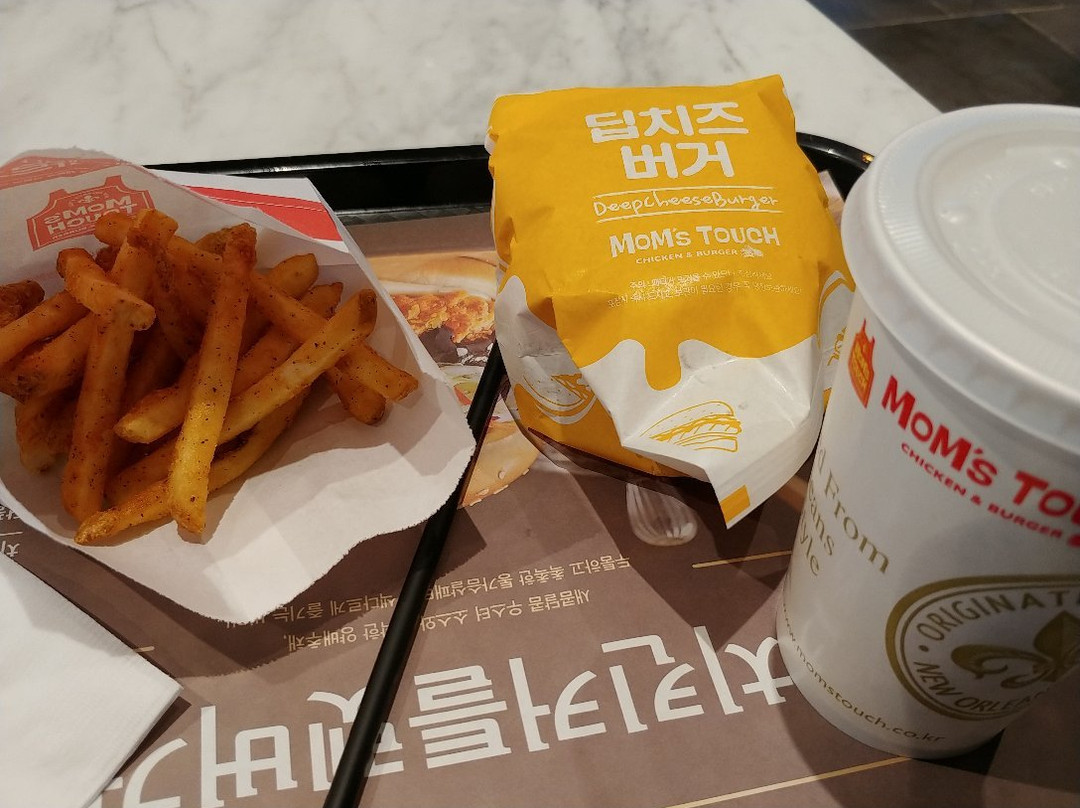 金浦市餐馆和美食-Mom's  Touch