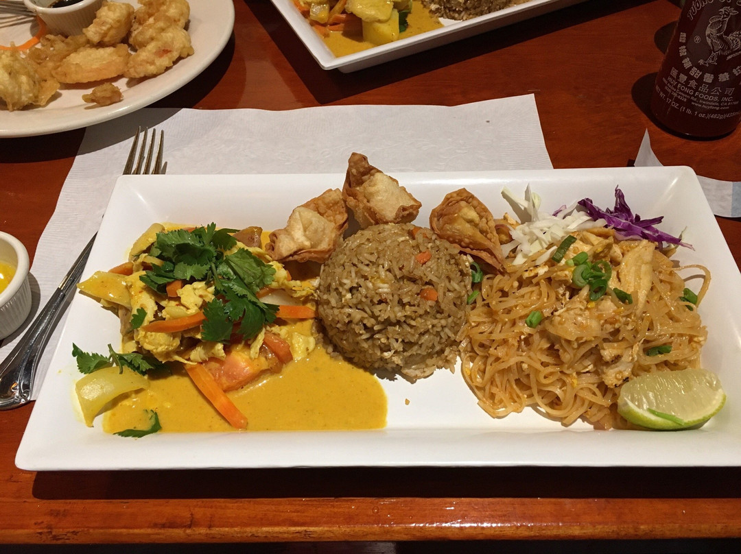 格尼餐馆和美食-Royal Thai