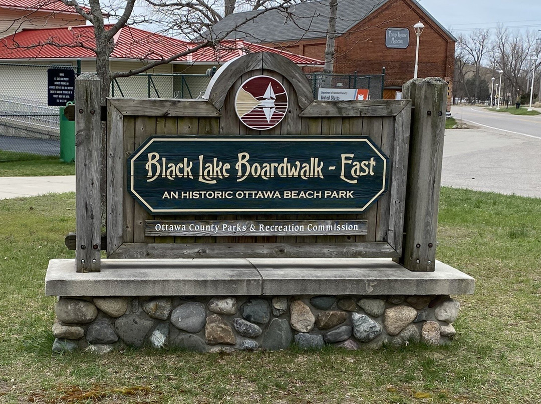 毗斯迦山-荷兰村必去景点