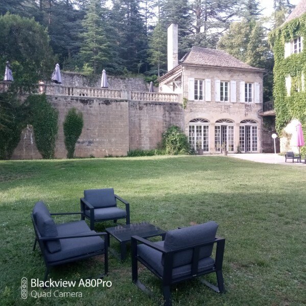 Domaine de Carrière-官方
