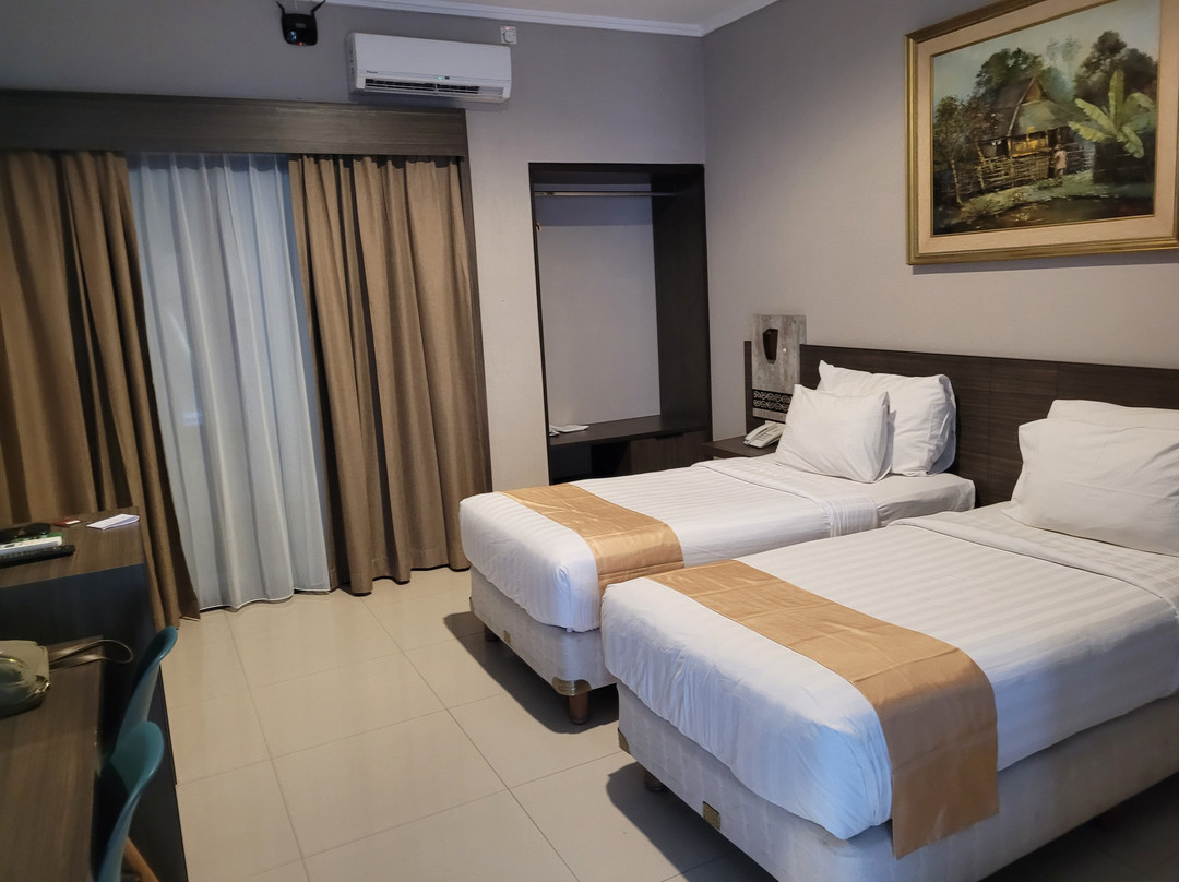 罗威那帕玛萨利度假村主图