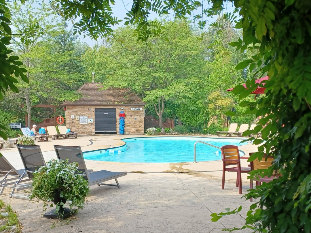 格鲁吉亚湾酒店主图