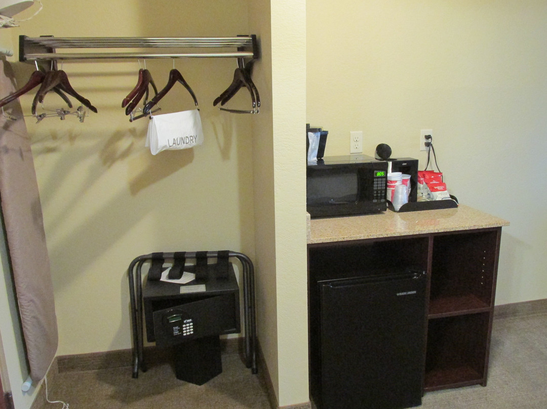 Amerivu Inn & Suites - Crookston主图