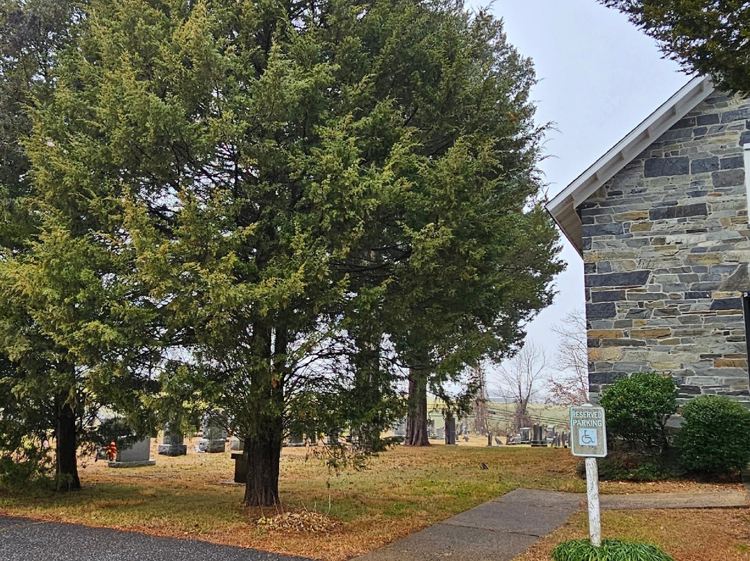 Calvary Church and Cemetery-Bel Air必去景点