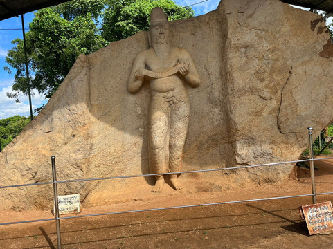 Prebu Lanka Tours-科伦坡必去景点