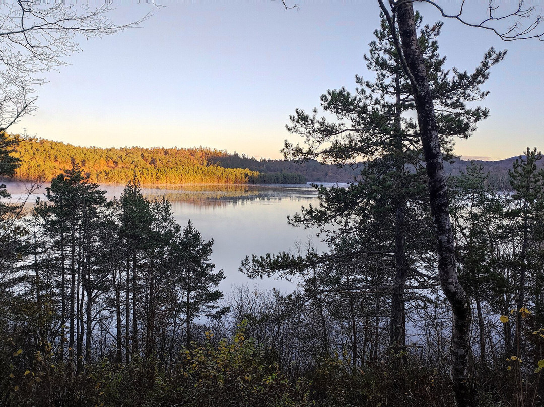 Lake Petelinje-Pivka必去景点