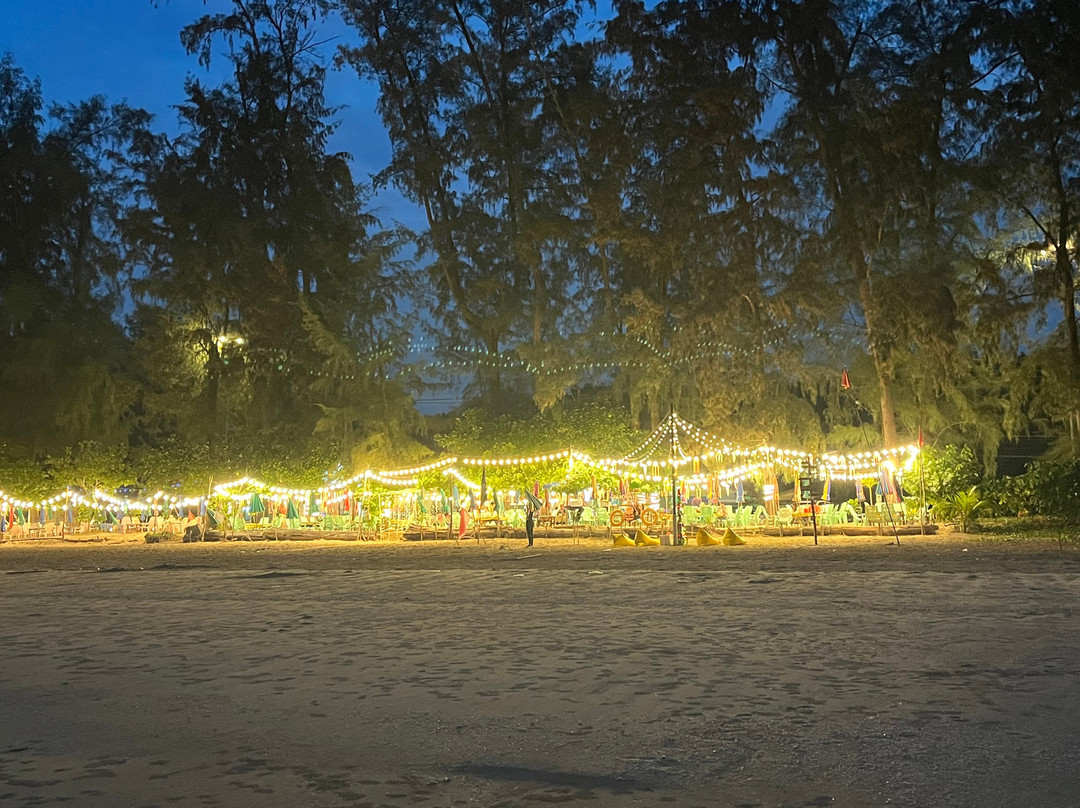 Pak Meng Beach景点图片