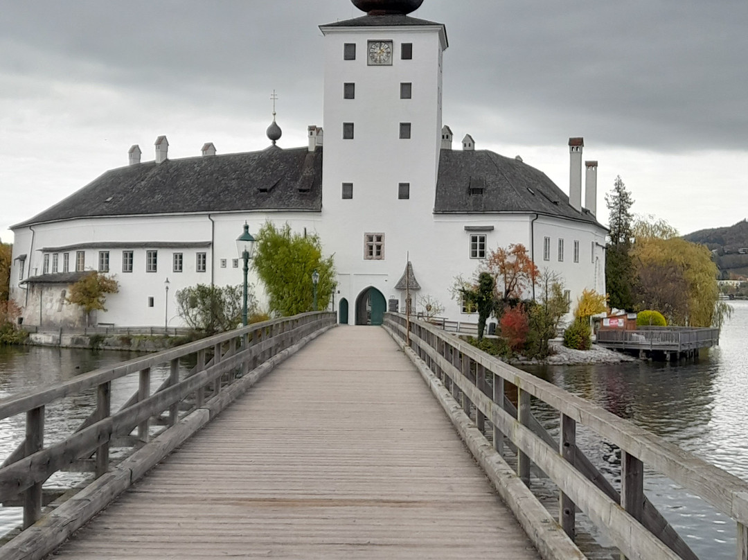 Seeschloss Ort-葛姆登必去景点
