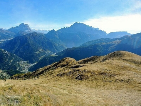 Sentiero delle Creste-罗卡皮耶托雷必去景点