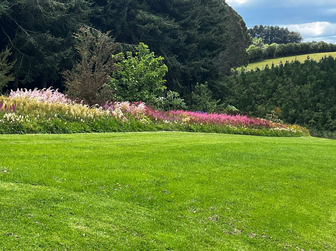 Maple Glen Gardens景点图片