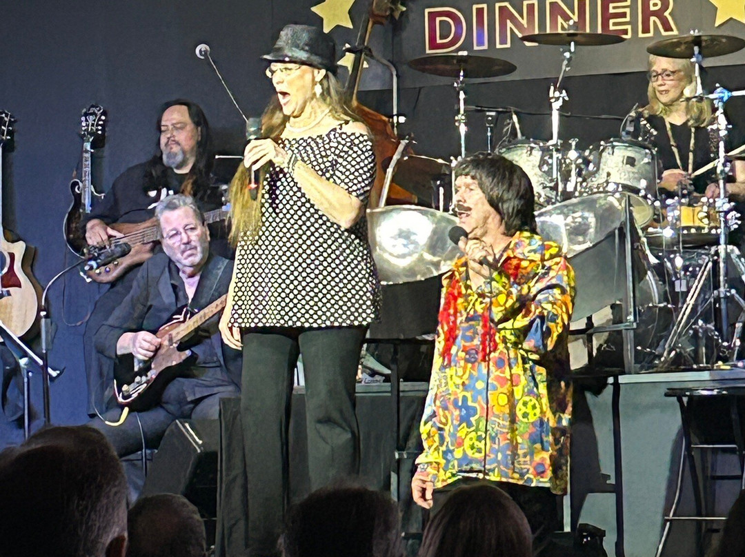 Barleens Dinner Show-Apache Junction必去景点