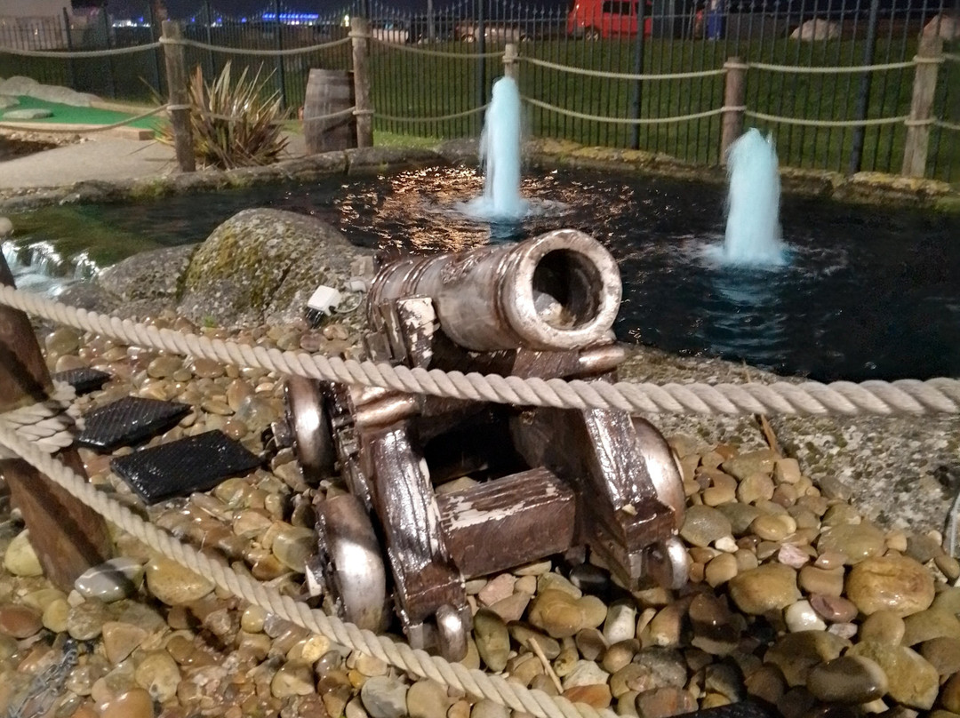Pirates Bay Adventure Golf-佩恩顿必去景点