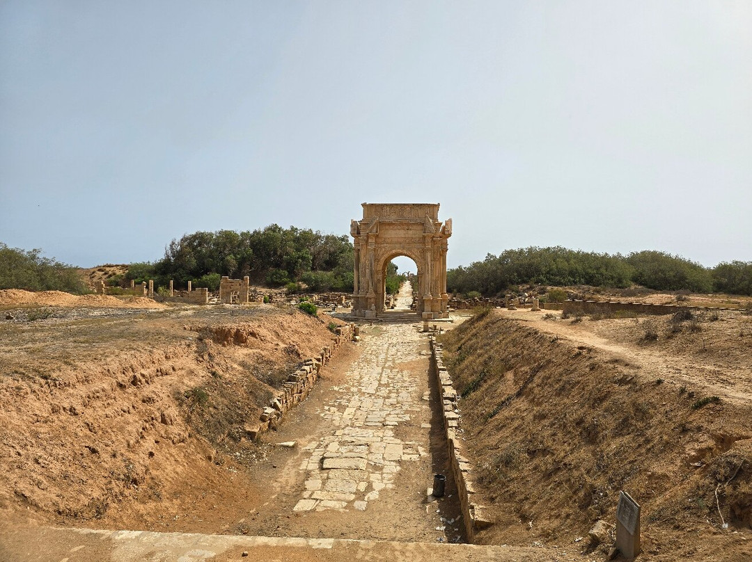 莱伯提斯马格那-Al Khums必去景点