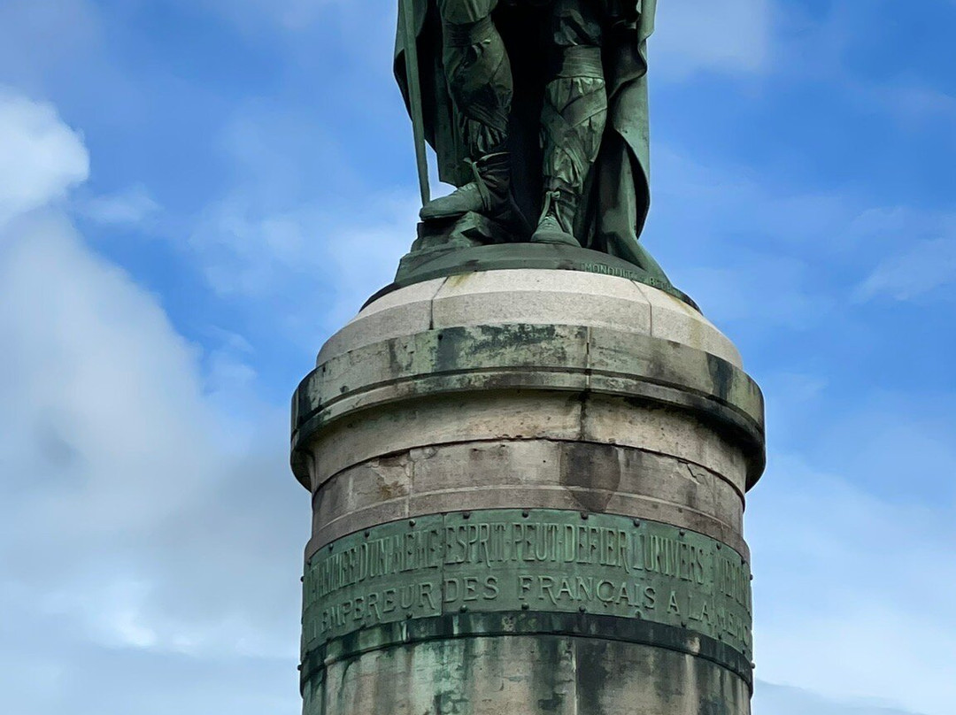 Statue de Vercingetorix景点图片