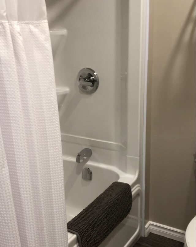 Timber Wolf Inn主图