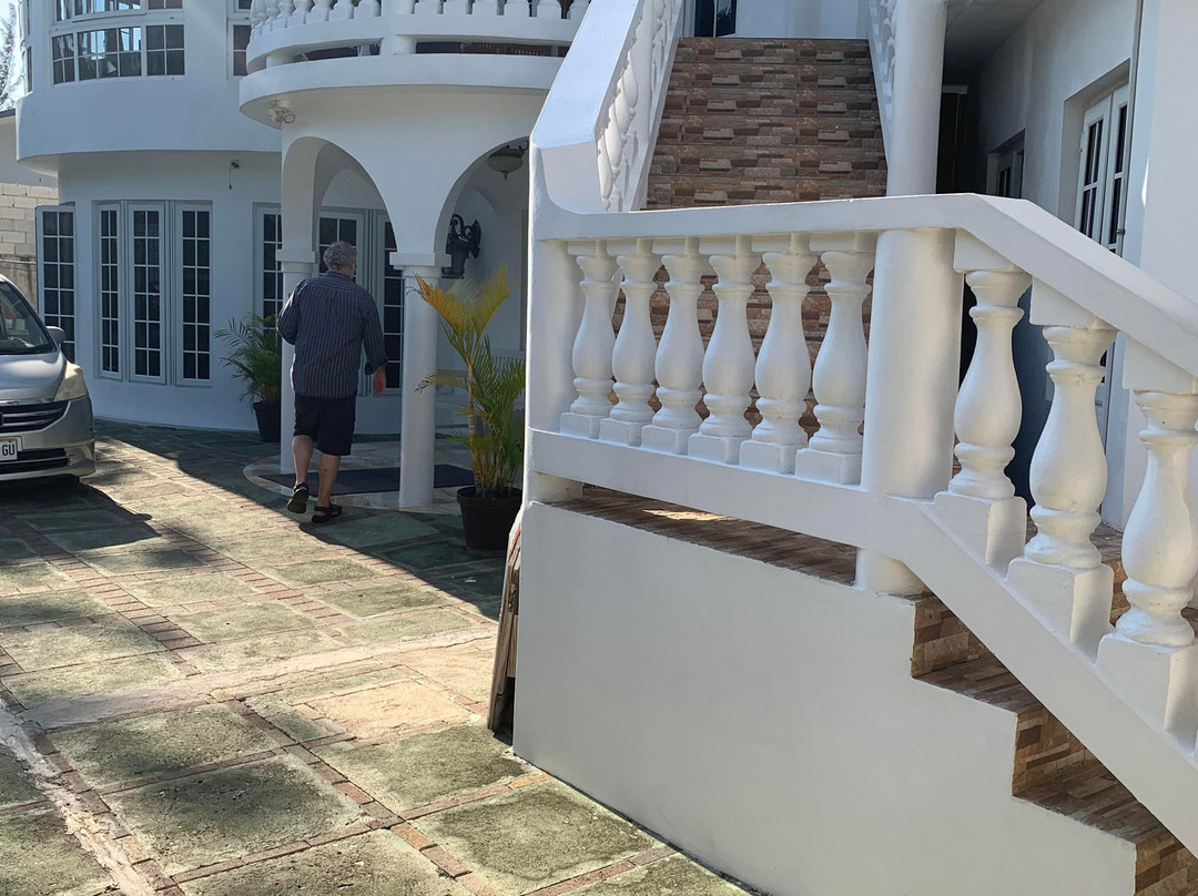 Waters Edge Villa主图