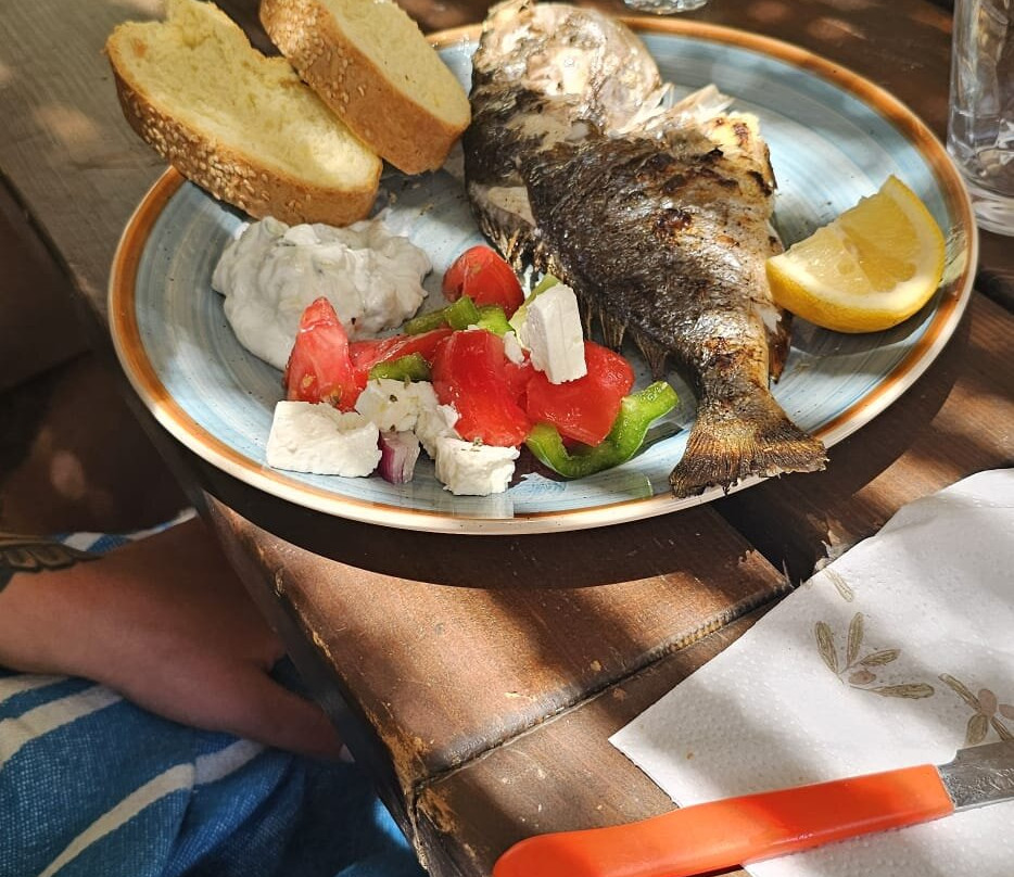 FishingTrips Vangelis Despina samos-Ormos Marathokampou必去景点