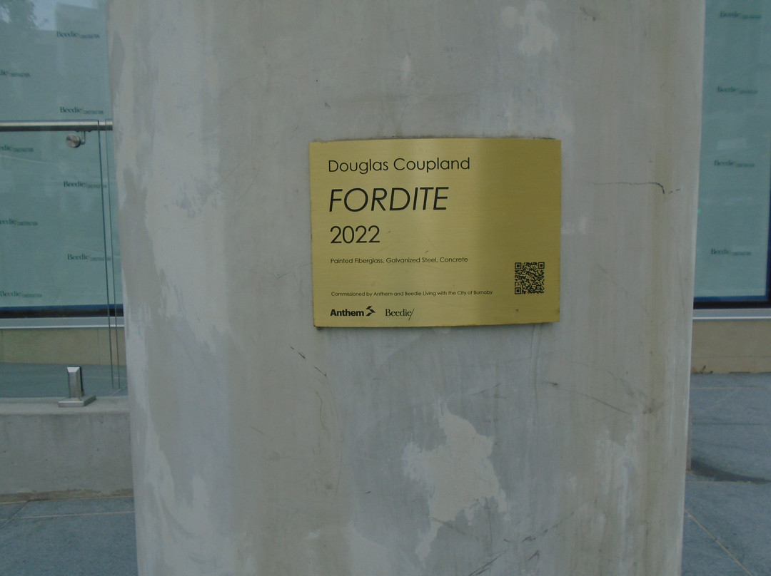 Fordite Sculpture-本那比必去景点