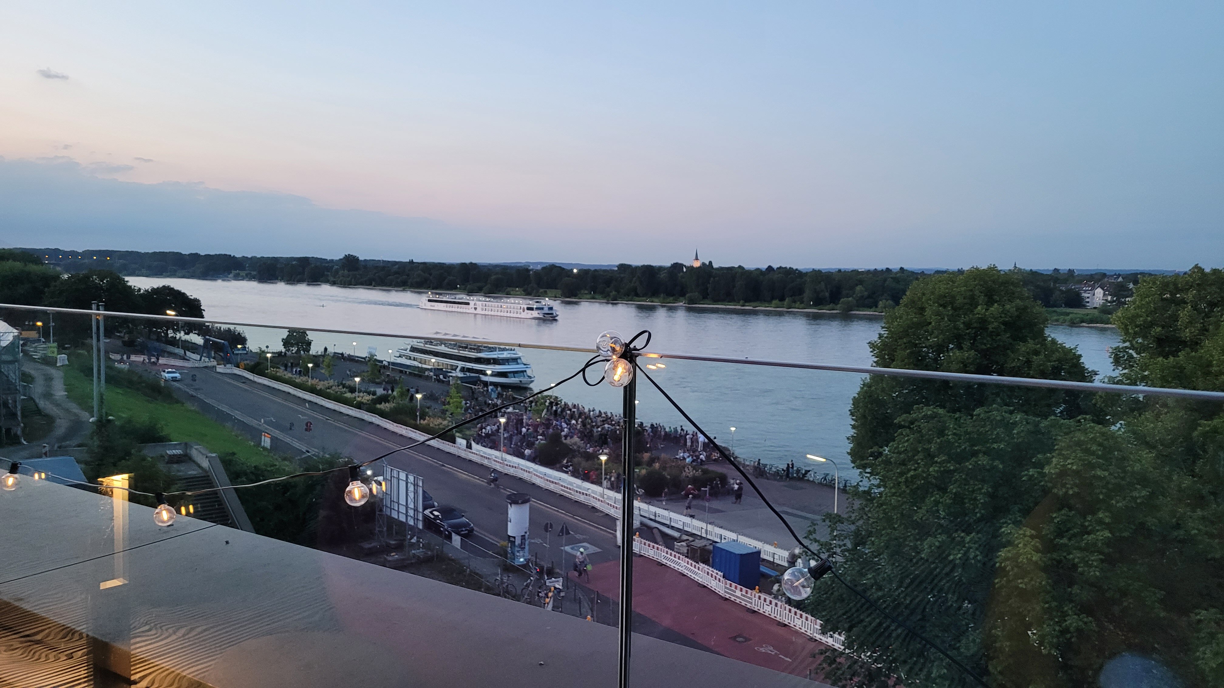 IntercityHotel Bonn-浴室