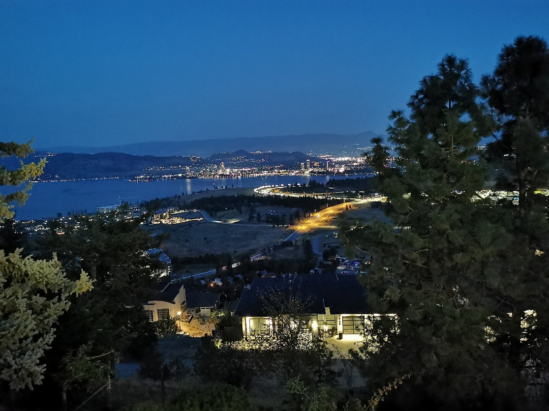 A View of the Lake B & B主图