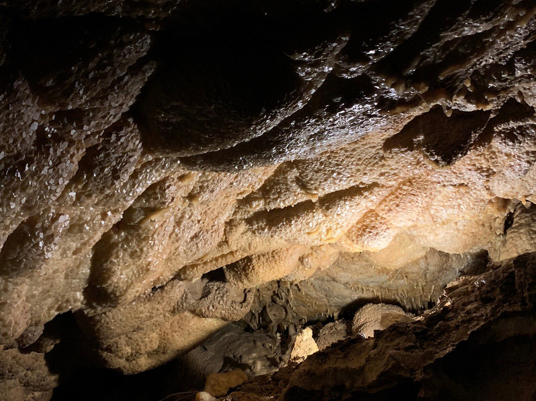 Black Hills Caverns景点图片