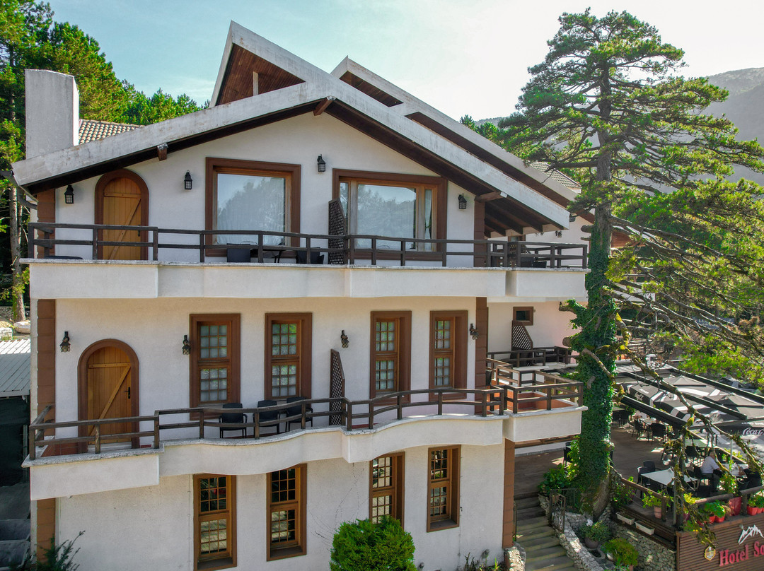Hotel Sofo Llogara