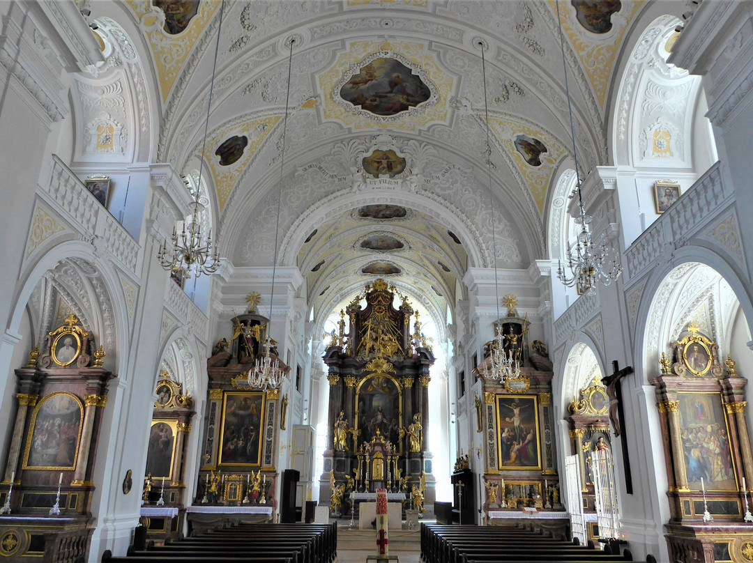 Stadtkirche Sankt Oswald-Traunstein必去景点