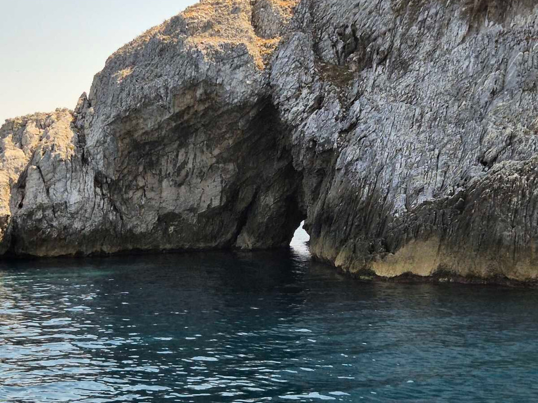 Poseidon Cruises景点图片