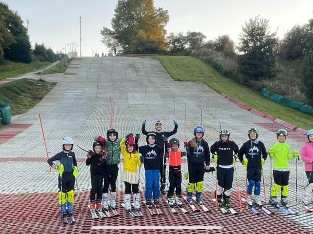 Polmonthill Snowsports Centre-福尔柯克必去景点