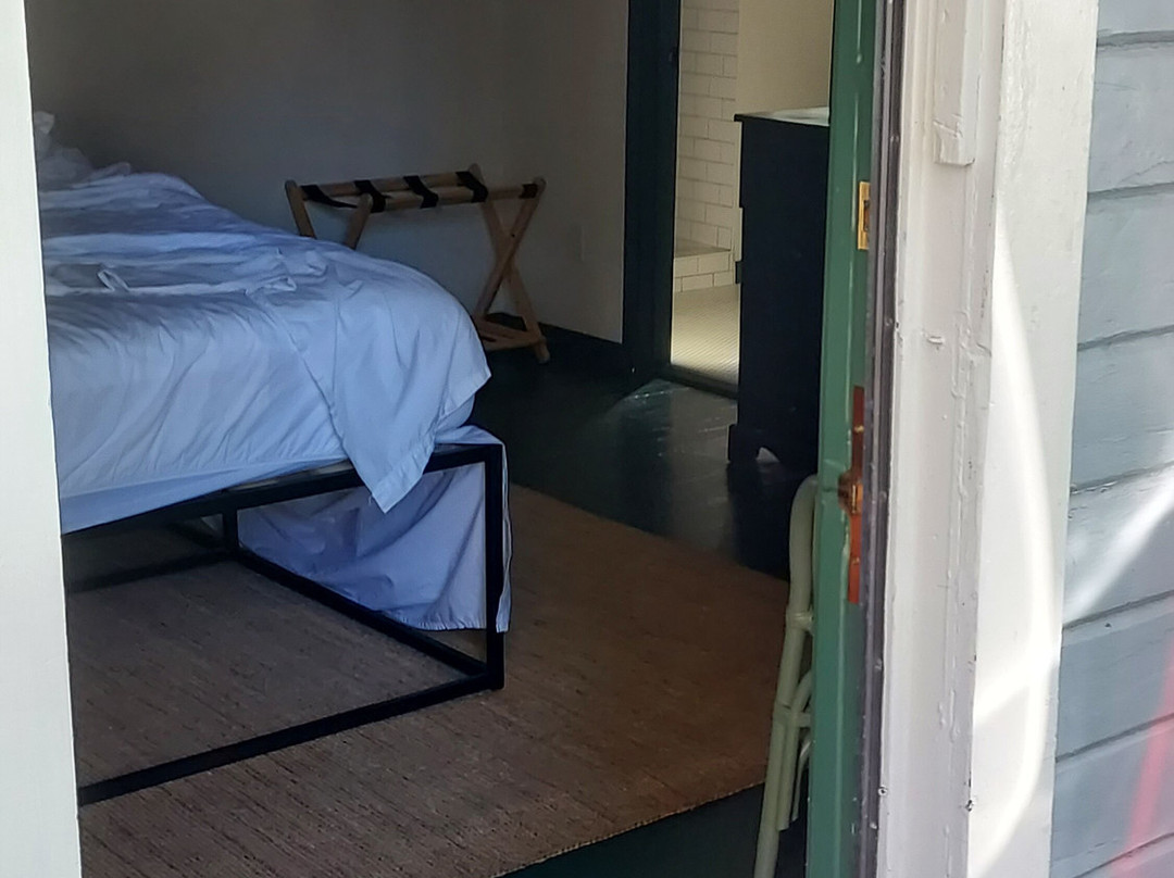 Piety Hill Cottages主图