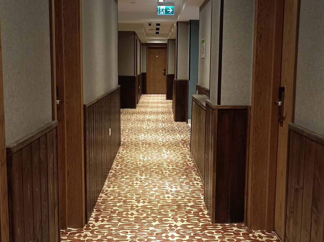 Hotel Ushba主图