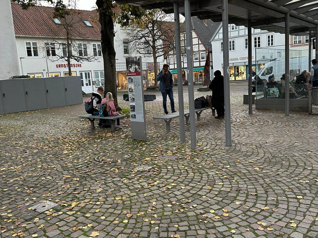 Waisenhausplatz景点图片