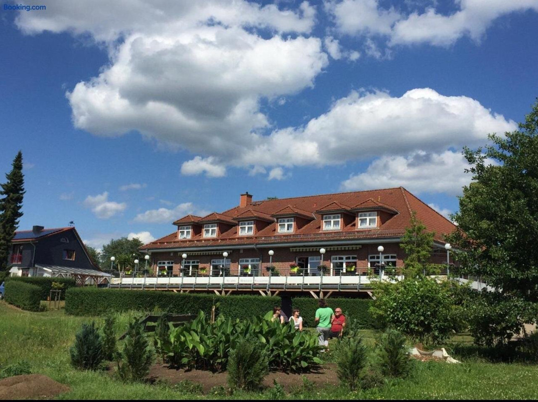 Hotel Und Restaurant Zum Bunten Hirsch