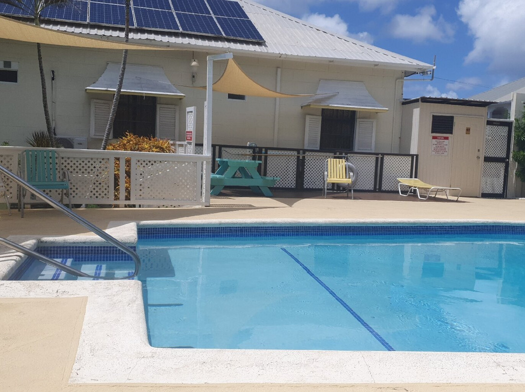 Southern Surf Beach Apartments主图