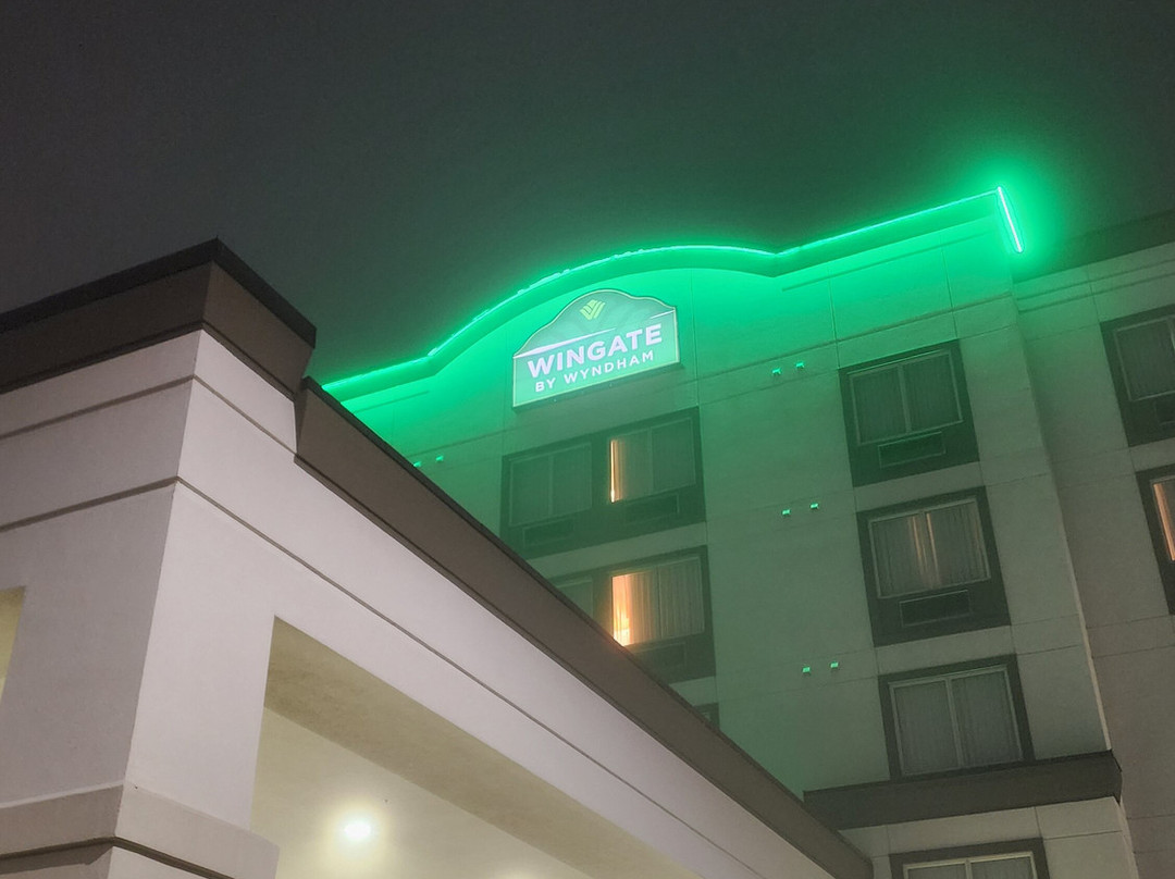 Wingate by Wyndham Calgary Airport主图