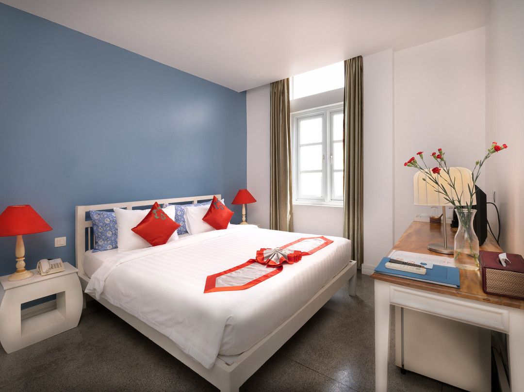 素馨皇宫酒店主图