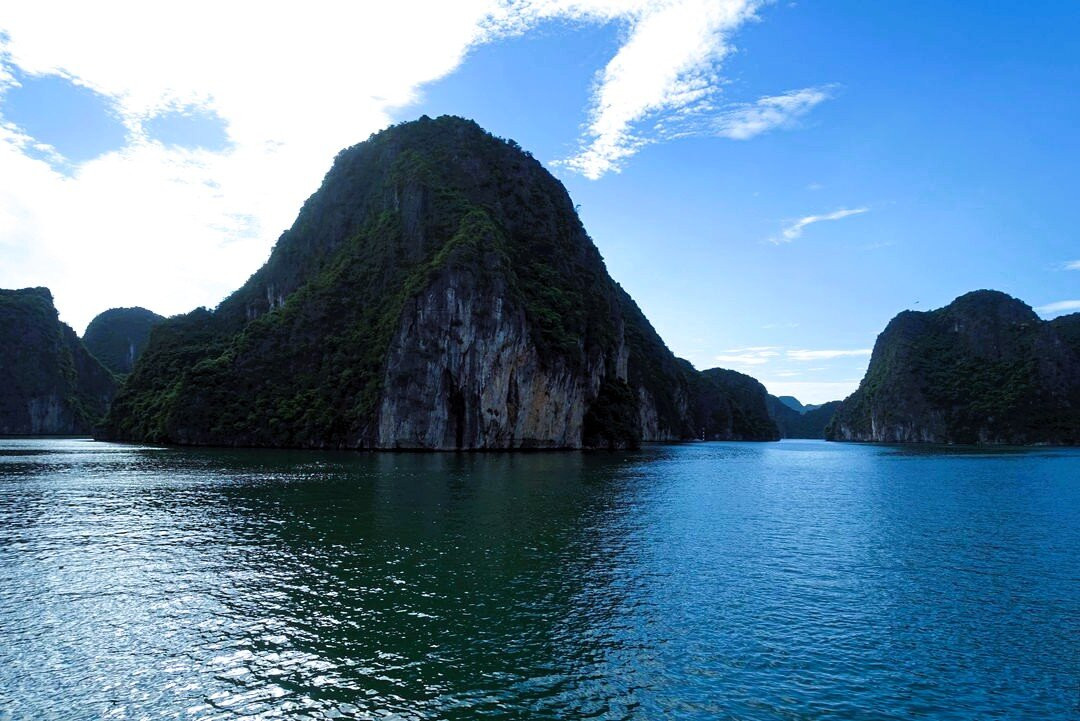 Mializa Cruises Halong Bay-下龙湾必去景点