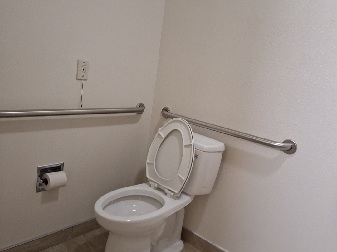 鲍威尔湖佩吉速8酒店 主图